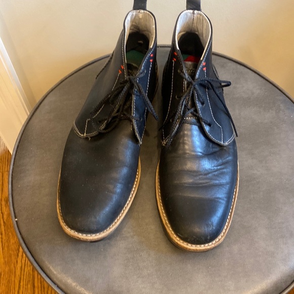 Original Penguin Chukka Boots- size 9 - Picture 1 of 8